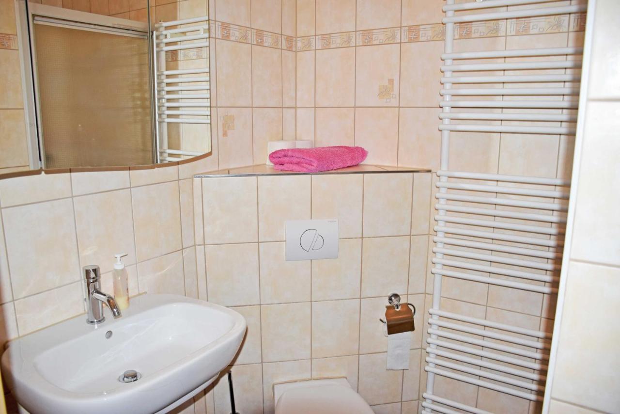 Ferienwohnung/ Ferienzimmer Asche Aschersleben Bagian luar foto