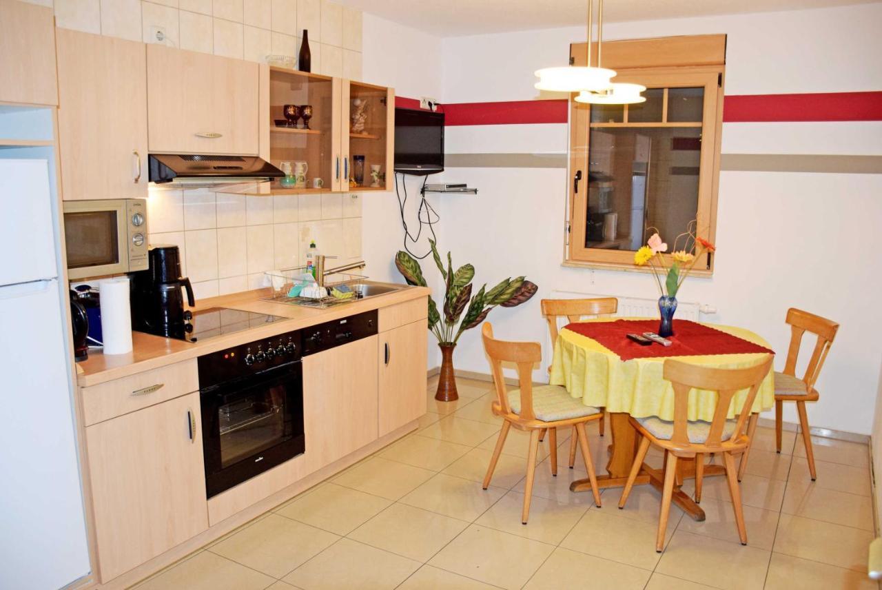 Ferienwohnung/ Ferienzimmer Asche Aschersleben Bagian luar foto